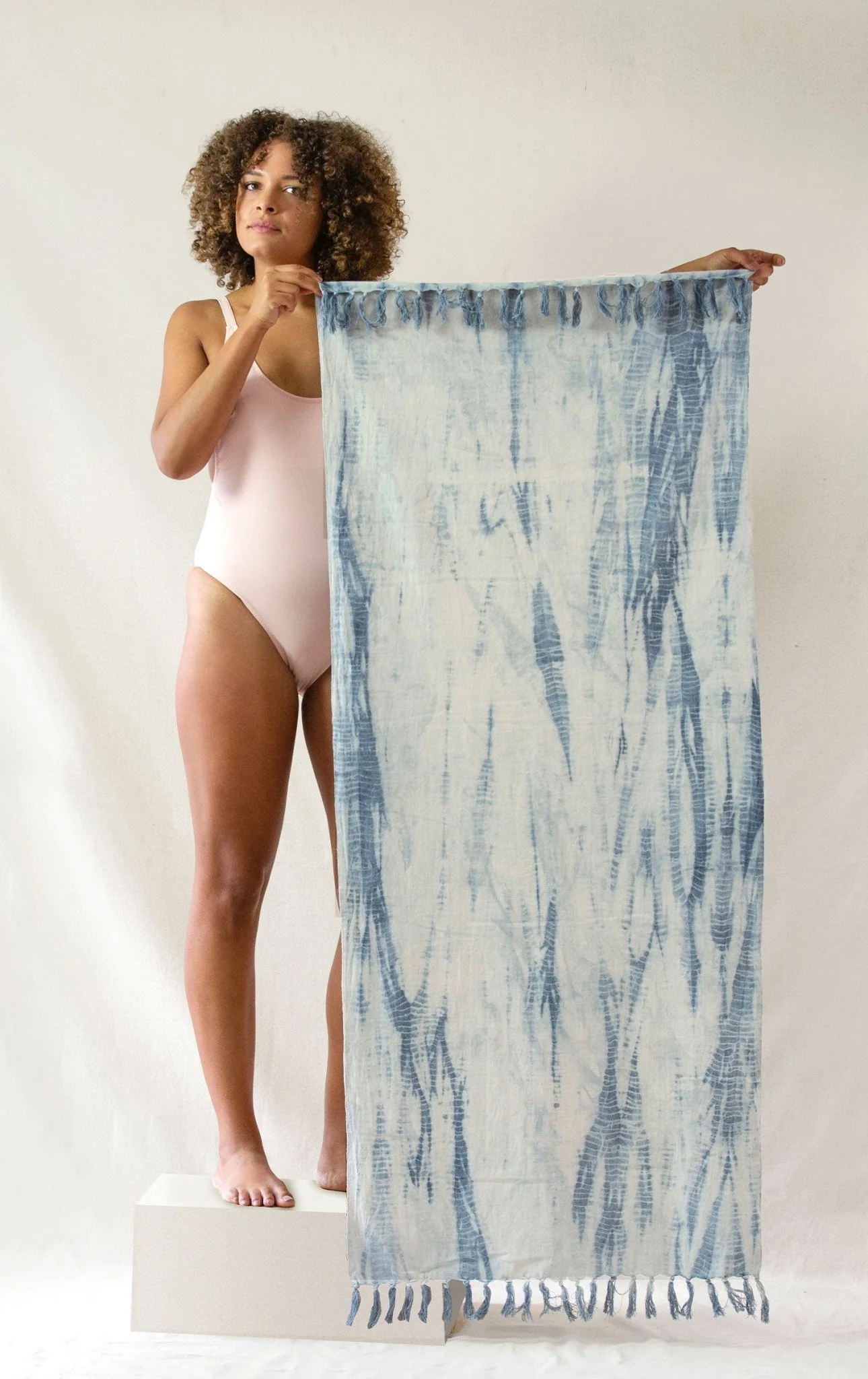 Naturally Dyed Herbal Yoga Towels - Image 4